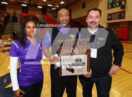 Thumbnail 2 in Lynwood vs. Redondo Union (CIF SS D2 Finals) photogallery.