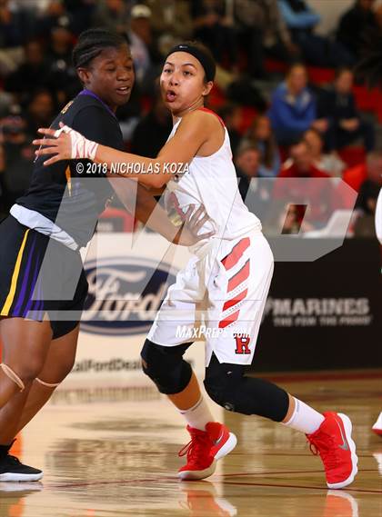 Thumbnail 2 in Lynwood vs. Redondo Union (CIF SS D2 Finals) photogallery.