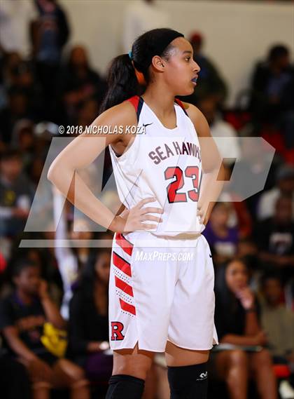 Thumbnail 1 in Lynwood vs. Redondo Union (CIF SS D2 Finals) photogallery.