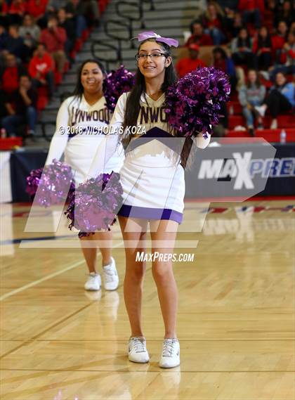 Thumbnail 2 in Lynwood vs. Redondo Union (CIF SS D2 Finals) photogallery.