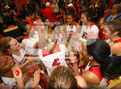 Thumbnail 2 in Lynwood vs. Redondo Union (CIF SS D2 Finals) photogallery.