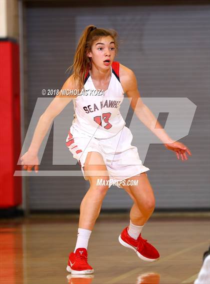Thumbnail 3 in Lynwood vs. Redondo Union (CIF SS D2 Finals) photogallery.