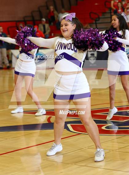 Thumbnail 3 in Lynwood vs. Redondo Union (CIF SS D2 Finals) photogallery.