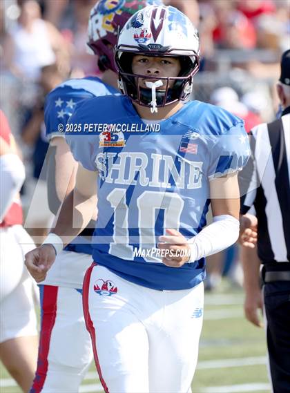 Thumbnail 1 in 35th Maine Lobster Bowl Classic photogallery.