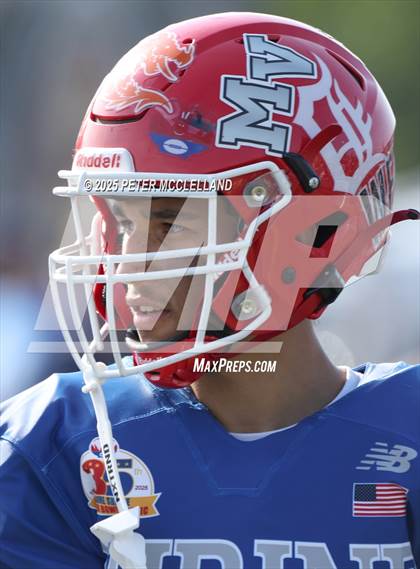 Thumbnail 1 in 35th Maine Lobster Bowl Classic photogallery.