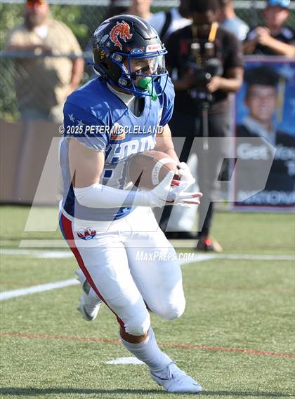 Thumbnail 3 in 35th Maine Lobster Bowl Classic photogallery.