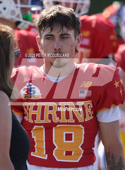 Thumbnail 3 in 35th Maine Lobster Bowl Classic photogallery.