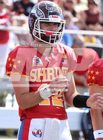 Thumbnail 2 in 35th Maine Lobster Bowl Classic photogallery.