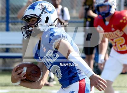 Thumbnail 2 in 35th Maine Lobster Bowl Classic photogallery.