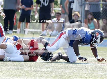 Thumbnail 1 in 35th Maine Lobster Bowl Classic photogallery.