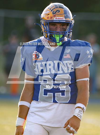 Thumbnail 3 in 35th Maine Lobster Bowl Classic photogallery.