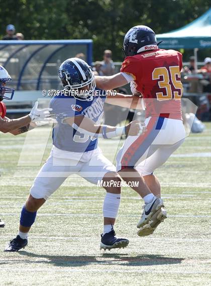 Thumbnail 2 in 35th Maine Lobster Bowl Classic photogallery.