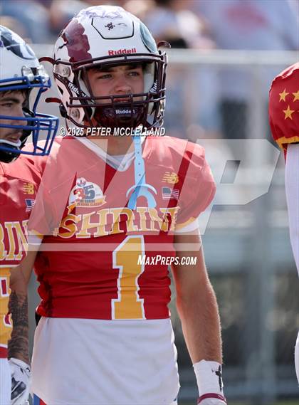 Thumbnail 2 in 35th Maine Lobster Bowl Classic photogallery.