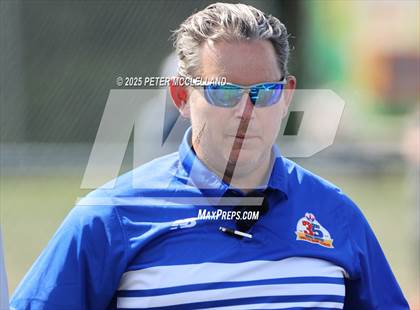 Thumbnail 3 in 35th Maine Lobster Bowl Classic photogallery.
