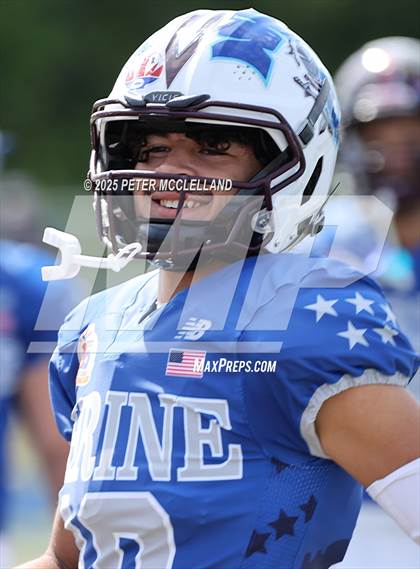 Thumbnail 2 in 35th Maine Lobster Bowl Classic photogallery.