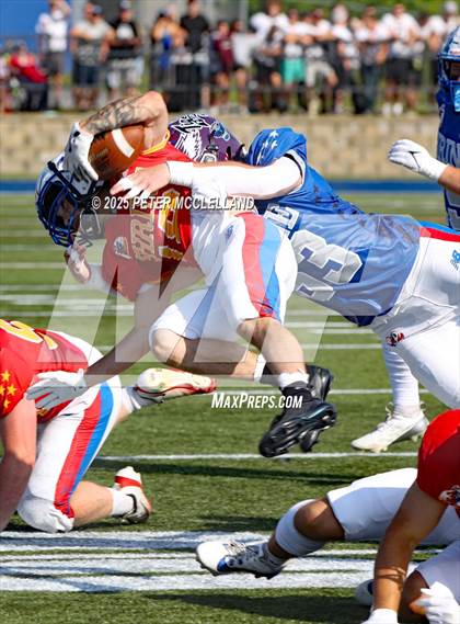 Thumbnail 2 in 35th Maine Lobster Bowl Classic photogallery.