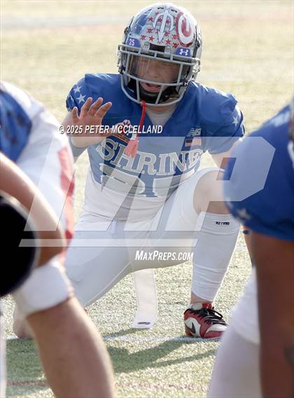 Thumbnail 3 in 35th Maine Lobster Bowl Classic photogallery.