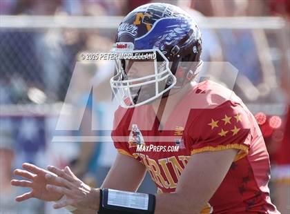 Thumbnail 2 in 35th Maine Lobster Bowl Classic photogallery.