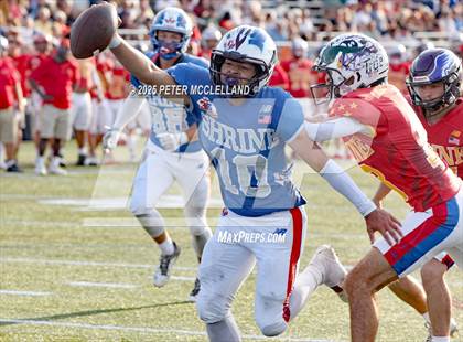 Thumbnail 2 in 35th Maine Lobster Bowl Classic photogallery.