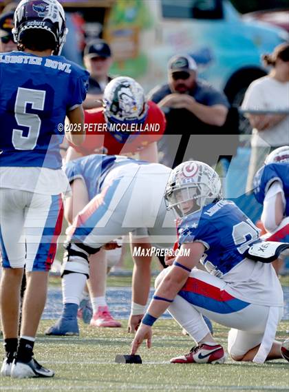 Thumbnail 2 in 35th Maine Lobster Bowl Classic photogallery.