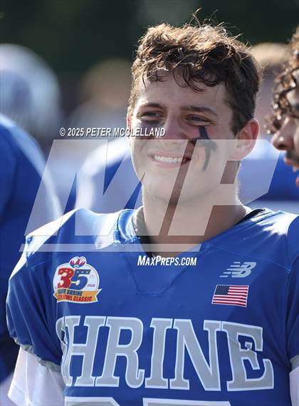Thumbnail 3 in 35th Maine Lobster Bowl Classic photogallery.