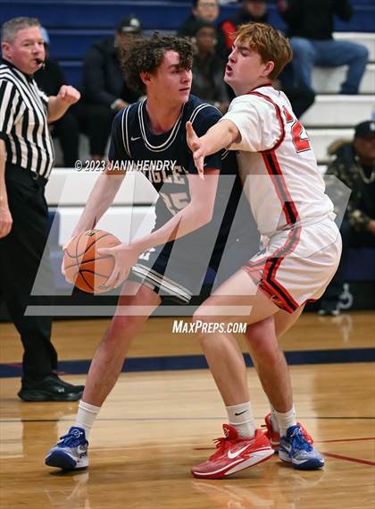 Thumbnail 3 in Lincoln vs. Higley (Tarkanian Classic) photogallery.