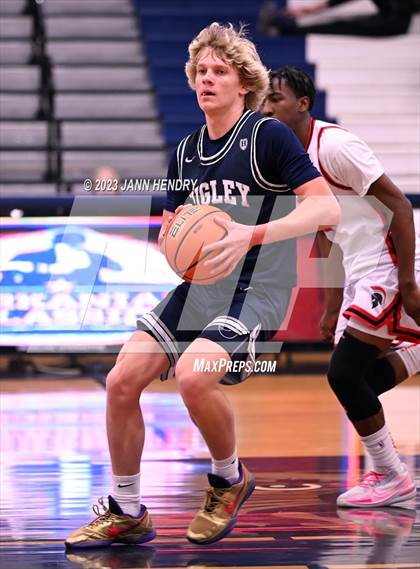 Thumbnail 3 in Lincoln vs. Higley (Tarkanian Classic) photogallery.