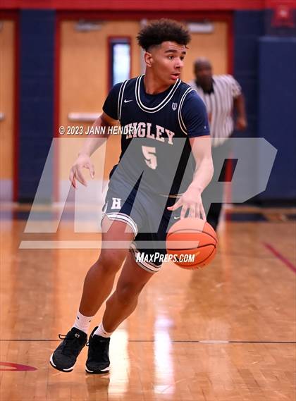 Thumbnail 2 in Lincoln vs. Higley (Tarkanian Classic) photogallery.