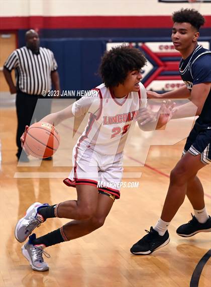 Thumbnail 1 in Lincoln vs. Higley (Tarkanian Classic) photogallery.