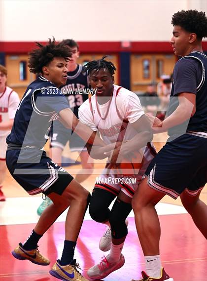 Thumbnail 3 in Lincoln vs. Higley (Tarkanian Classic) photogallery.