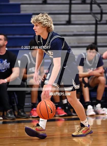 Thumbnail 1 in Lincoln vs. Higley (Tarkanian Classic) photogallery.