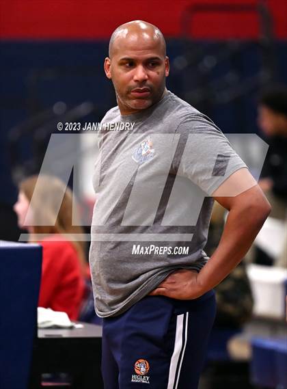 Thumbnail 1 in Lincoln vs. Higley (Tarkanian Classic) photogallery.
