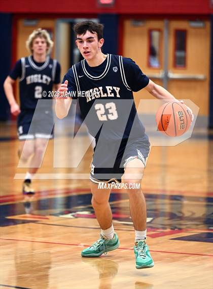 Thumbnail 1 in Lincoln vs. Higley (Tarkanian Classic) photogallery.