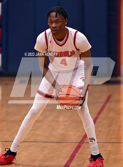 Thumbnail 1 in Lincoln vs. Higley (Tarkanian Classic) photogallery.