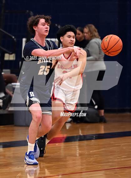 Thumbnail 3 in Lincoln vs. Higley (Tarkanian Classic) photogallery.