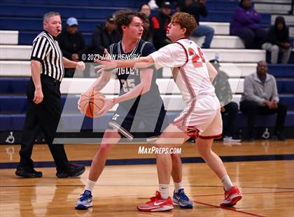 Thumbnail 2 in Lincoln vs. Higley (Tarkanian Classic) photogallery.