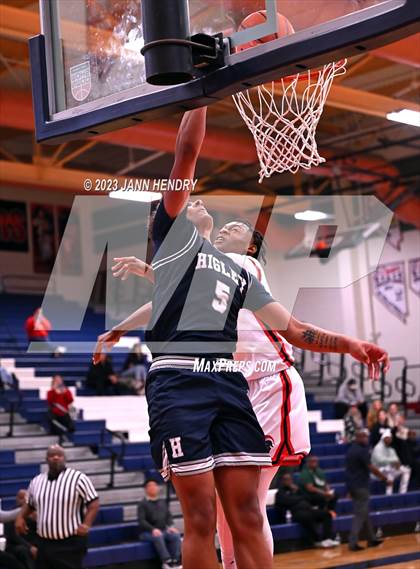 Thumbnail 2 in Lincoln vs. Higley (Tarkanian Classic) photogallery.