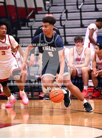 Thumbnail 2 in Lincoln vs. Higley (Tarkanian Classic) photogallery.