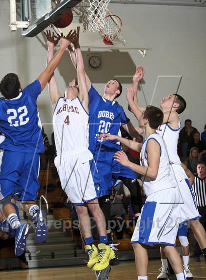 Thumbnail 2 in Dobbs Ferry vs. Mahopac (7th Annual Putnam Challenge) photogallery.