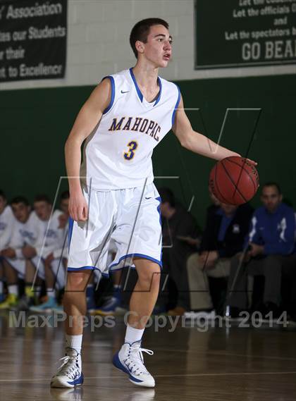 Thumbnail 3 in Dobbs Ferry vs. Mahopac (7th Annual Putnam Challenge) photogallery.
