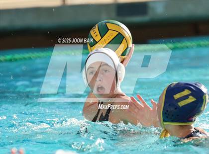 Thumbnail 2 in JV: Soquel vs Saint Francis (Knarr Cup JV Tournament) photogallery.