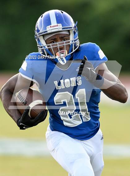 Thumbnail 2 in Tyner Academy @ Red Bank photogallery.