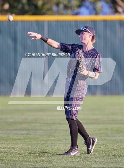 Thumbnail 2 in El Capitan vs. Rio Americano (CIF SJS D3 Final) photogallery.