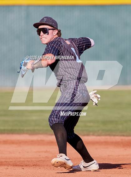 Thumbnail 2 in El Capitan vs. Rio Americano (CIF SJS D3 Final) photogallery.
