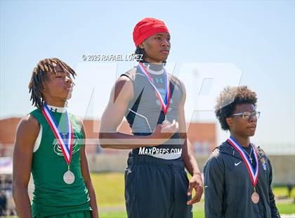 Thumbnail 1 in UIL 6A Track & Field Area 21&22 (Awards) photogallery.