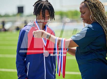 Thumbnail 1 in UIL 6A Track & Field Area 21&22 (Awards) photogallery.