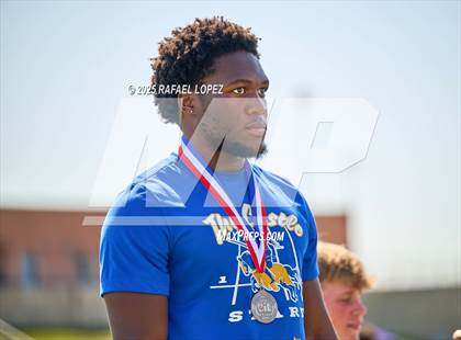 Thumbnail 2 in UIL 6A Track & Field Area 21&22 (Awards) photogallery.