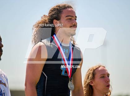 Thumbnail 3 in UIL 6A Track & Field Area 21&22 (Awards) photogallery.