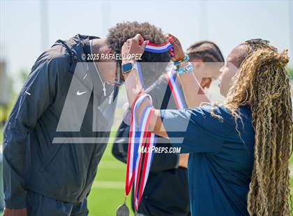 Thumbnail 2 in UIL 6A Track & Field Area 21&22 (Awards) photogallery.