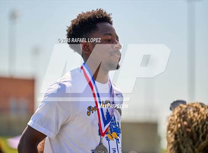 Thumbnail 3 in UIL 6A Track & Field Area 21&22 (Awards) photogallery.